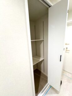 ライオンズガーデン幡ケ谷 玄関