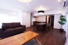 南青山リハイム リビング