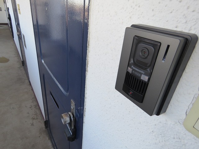 秀和奥沢レジデンス　TVモニター付きインターホン