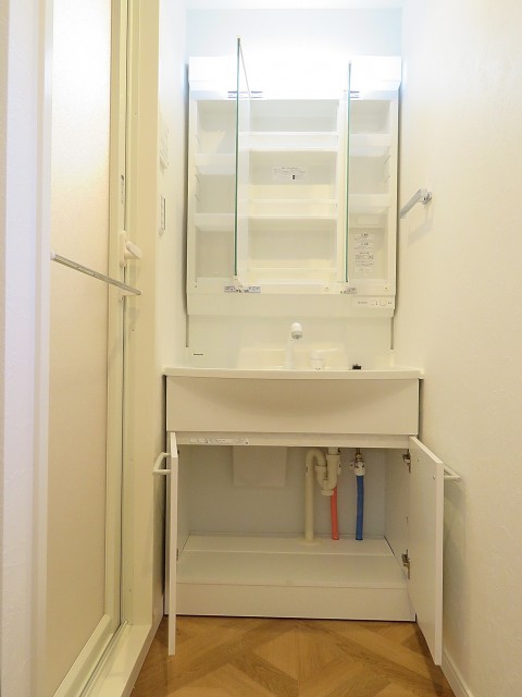 秀和奥沢レジデンス　洗面化粧台