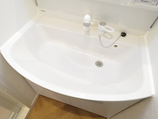 秀和奥沢レジデンス　洗面化粧台