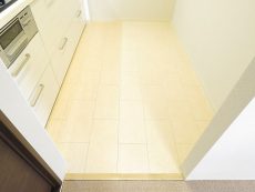 ファミリータウン東陽　キッチン約3.7帖