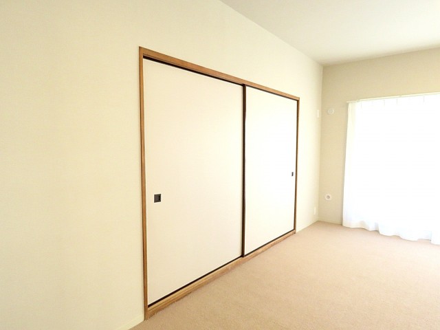 ファミリータウン東陽　和室扉