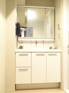 ファミリータウン東陽　洗面化粧台