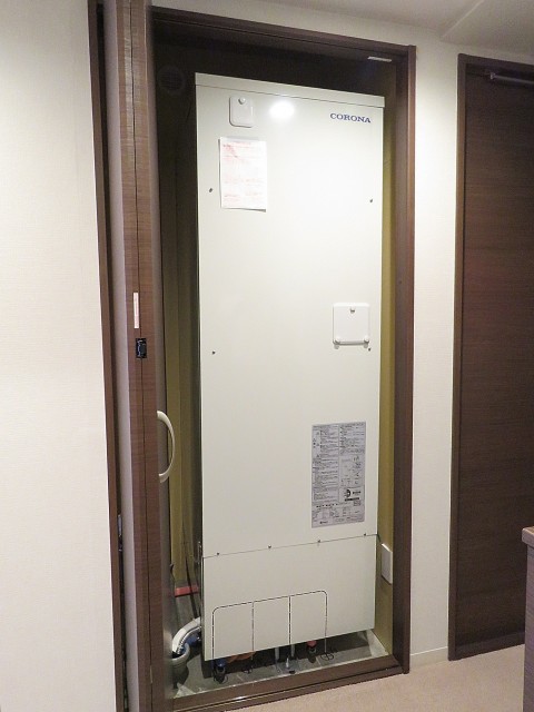 ファミリータウン東陽　給湯器