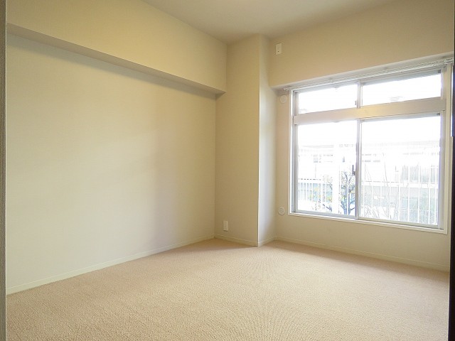 ファミリータウン東陽　洋室約5.5帖