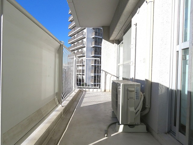 ファミリータウン東陽　南側バルコニー