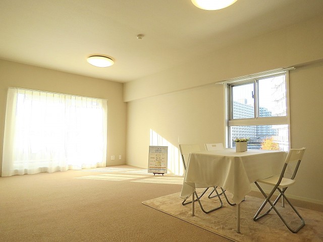 ファミリータウン東陽　LD約k12.6帖