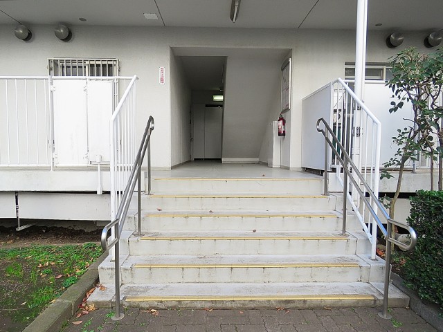 ファミリータウン東陽　エントランス