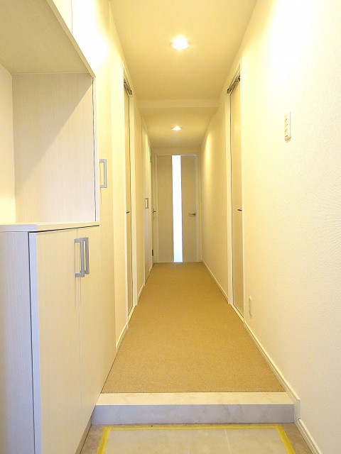 ファミリータウン東陽　廊下