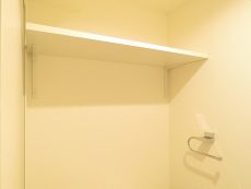 ファミリータウン東陽　トイレ棚