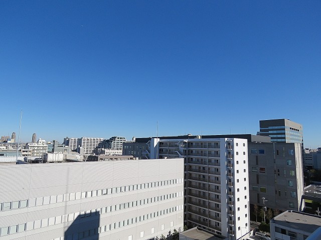 ファミリータウン東陽　共用廊下眺望