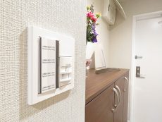 ファミリータウン東陽　人感センサー