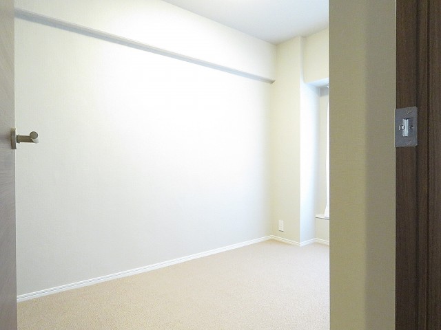 ファミリータウン東陽　洋室約4.3帖