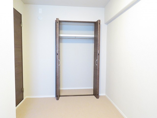 ファミリータウン東陽　洋室約4.3帖