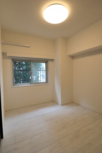 飯田橋第一パークファミリア 洋室2