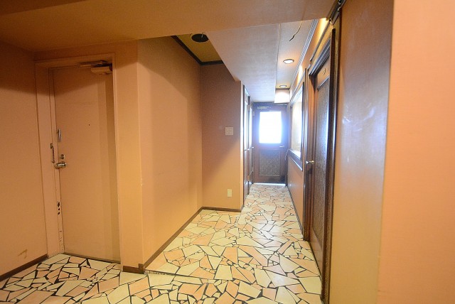 グラン青山 廊下