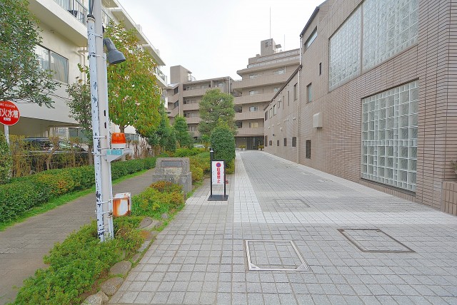 藤和目黒ホームズ 外観