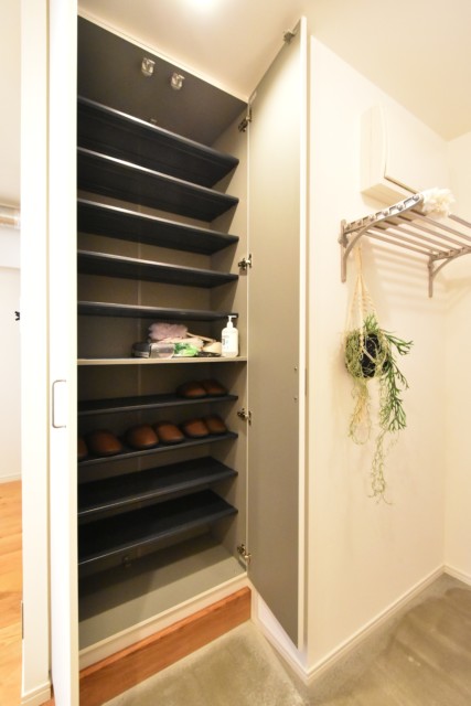 ライオンズマンション南平台 玄関