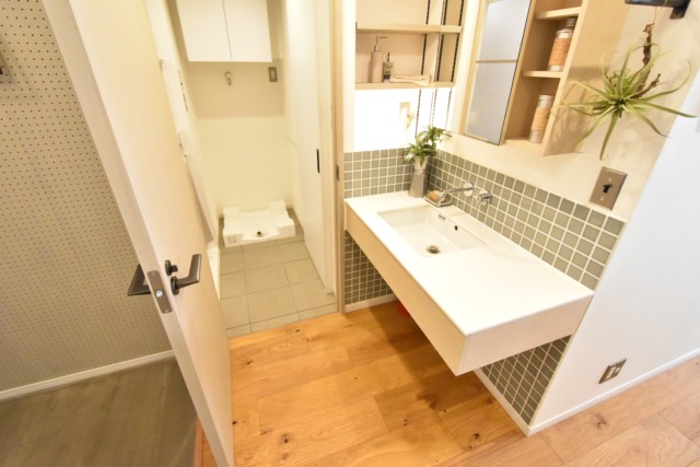 ライオンズマンション南平台 脱衣所