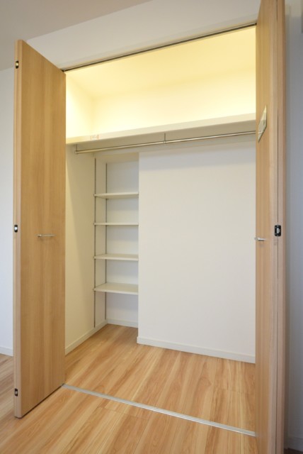 ライオンズマンション護国寺 洋室2