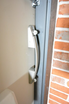 都立大コーポラス 玄関