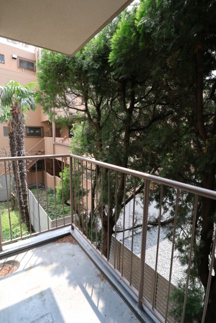 飯田橋第一パークファミリア 西側バルコニー