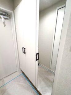 ライオンズガーデン幡ケ谷 玄関