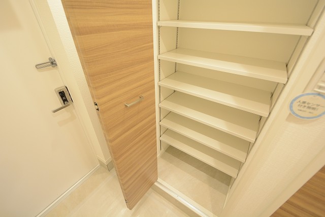 ライオンズマンション桜上水 玄関