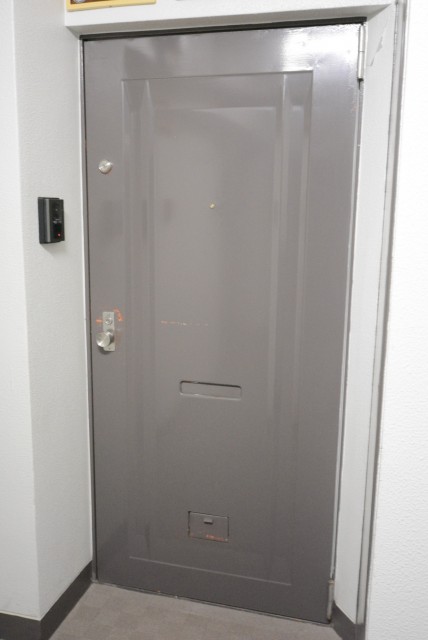 シャトレー五反田 玄関