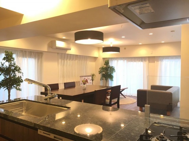 南青山リハイム リビング