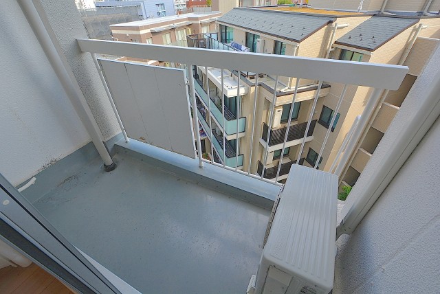 東山コーポラス バルコニー