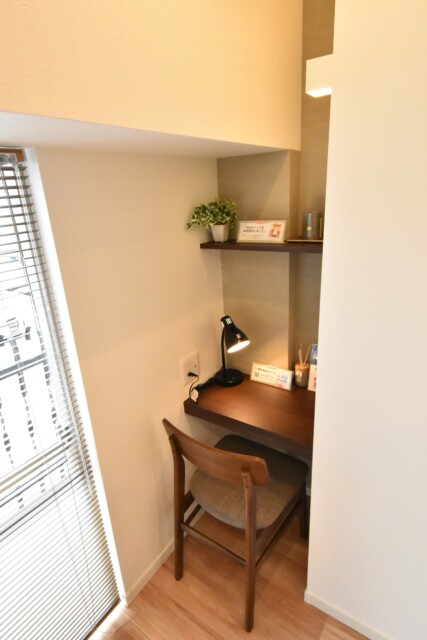 秀和六本木レジデンス 洋室