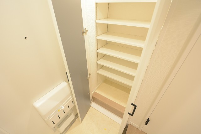 ディアライフ大塚 玄関