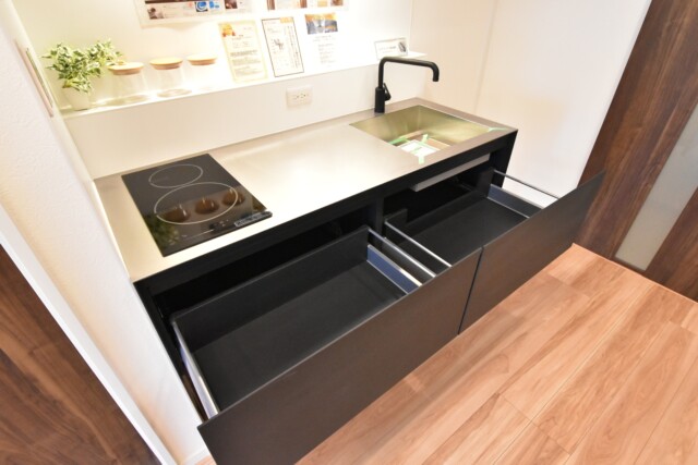 秀和六本木レジデンス キッチン