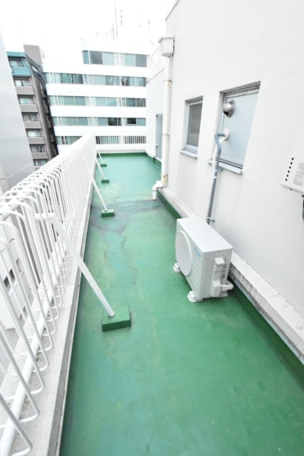 メゾンドール高田馬場 ルーフバルコニー