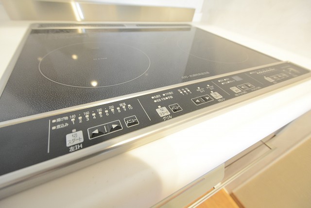 青山ザ・タワー キッチン