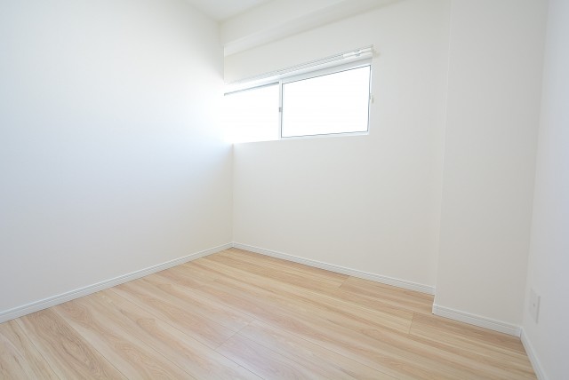 オリエンタル新大塚コーポラス 洋室２