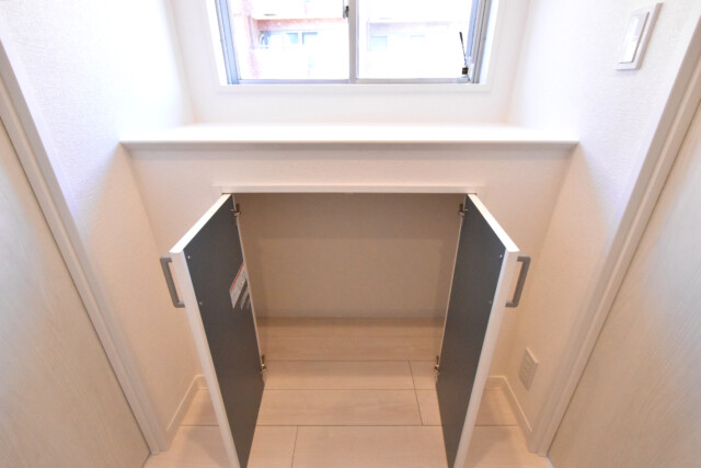 ハイネス小石川 玄関・廊下