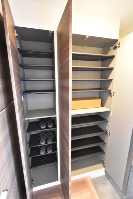 目白台コーポ 玄関