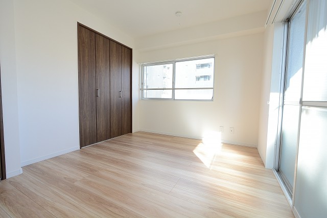 オリエンタル新大塚コーポラス 洋室１