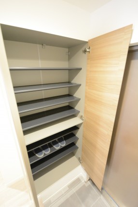 三田ナショナルコート 玄関三田ナショナルコート 玄関