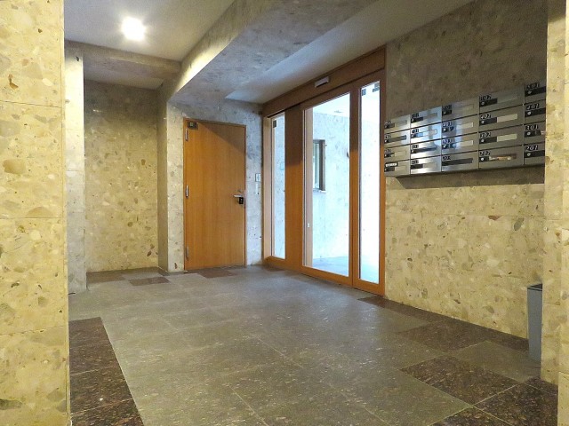 入谷アムフラット　エントランスホール