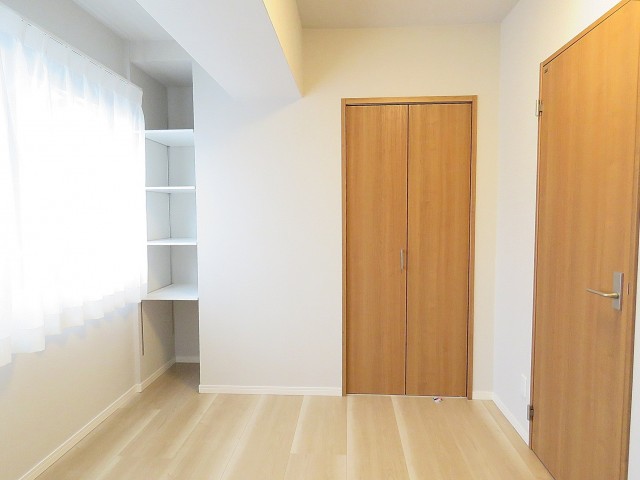 入谷アムフラット　洋室約6.4帖