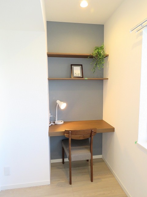 ライオンズマンション上野毛　デスク