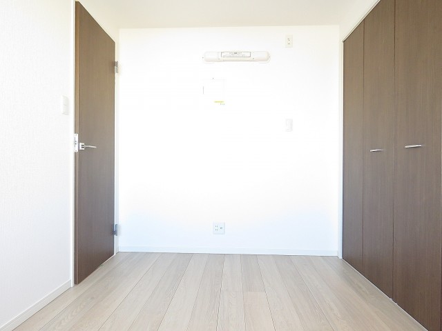 ライオンズマンション上野毛　洋室約5.5帖