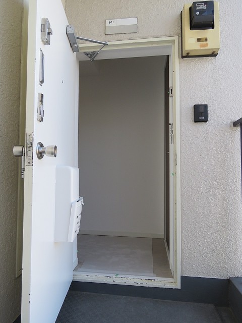 ライオンズマンション上野毛　玄関ホール