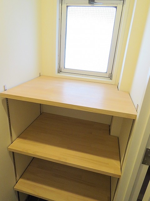 マンション雅叙苑　収納