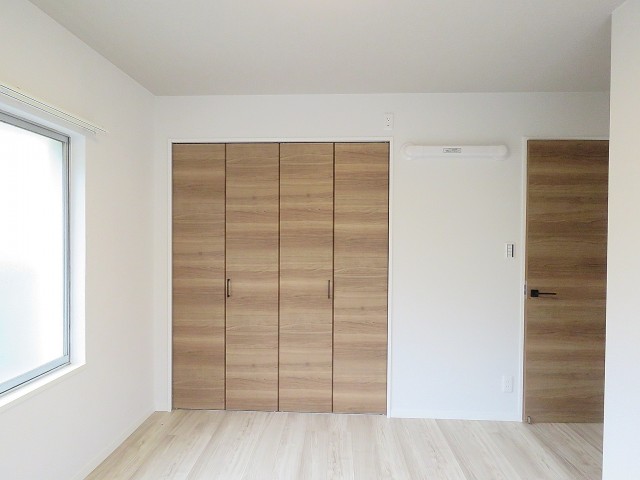 瀬田サンケイハウス　洋室約6.8帖