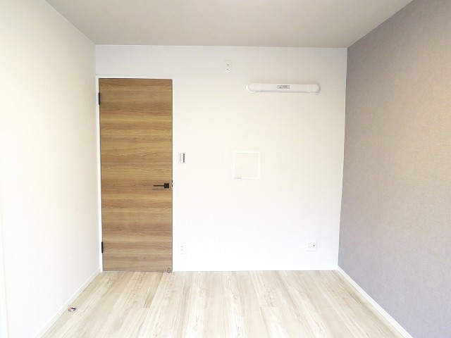 瀬田サンケイハウス　洋室約6帖